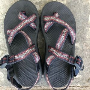 Chaco’s striped z cloud